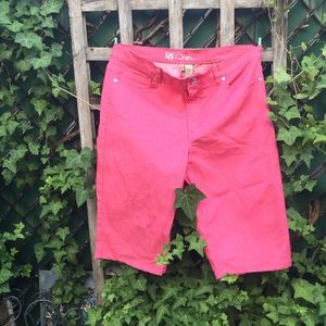 Cute Bermuda’s that have never been worn.